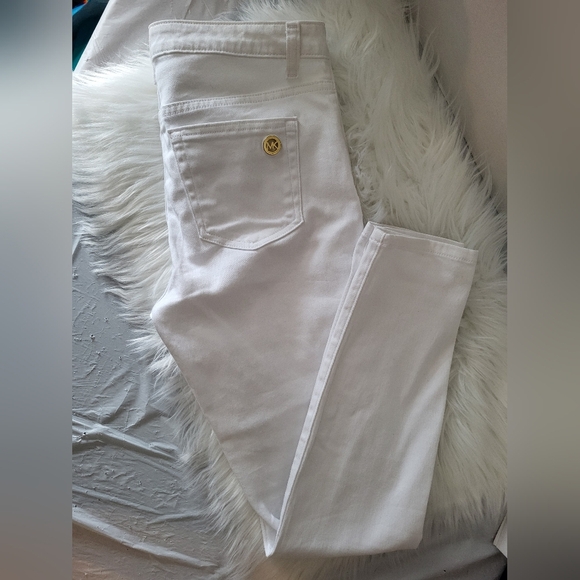 NWOT Michael Kors White Jeans, Size 6 (30x29) - Picture 1 of 7